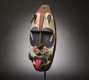 A Fine Old New Guinea Mask Yuat River East Sepik River Province Papua New Guinea