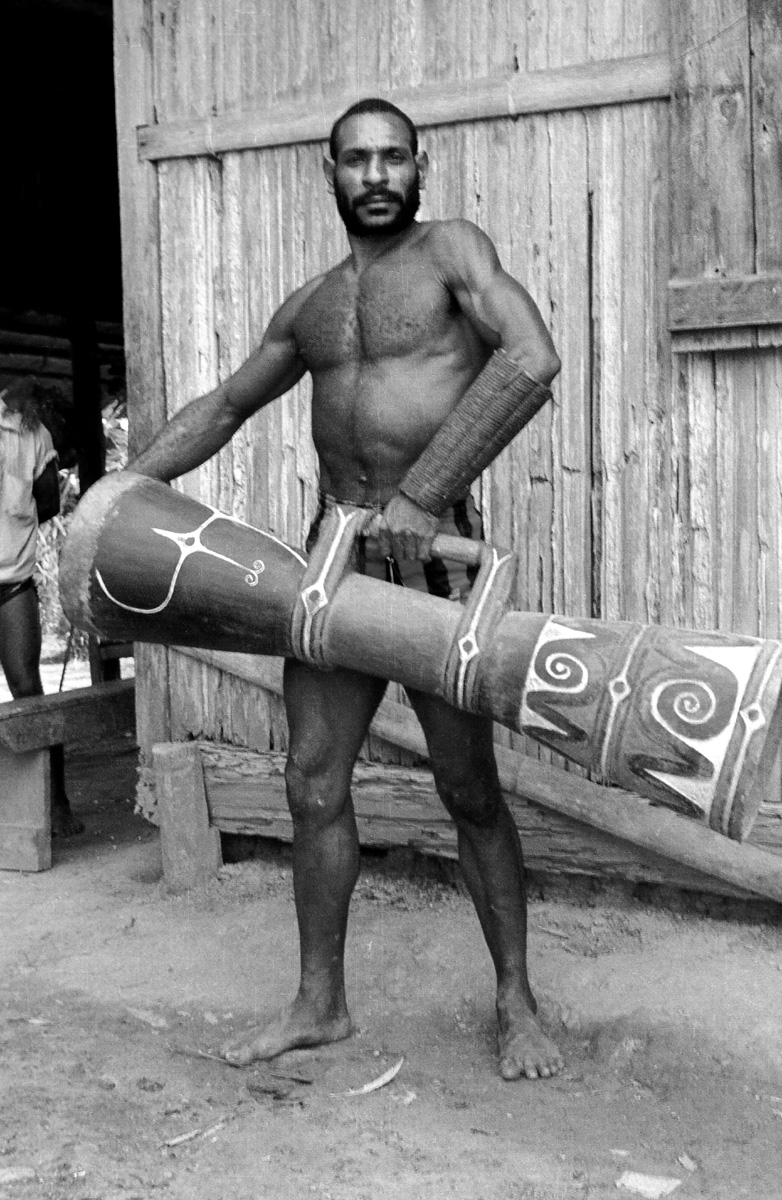 Drum Papuan Gulf Area South Coast Papua New Guinea The Todd Barlin Collection