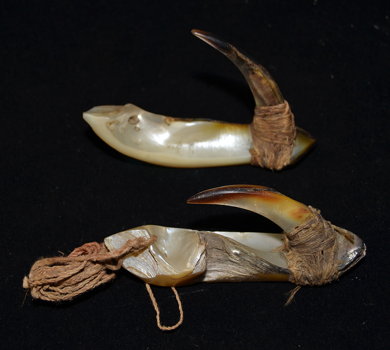 Two Old Micronesian Fishing Lures Marshal Islands 19th Century