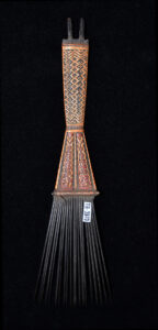 A Fine Old Solomon Islands Hair Comb Malaita Island 19th Century